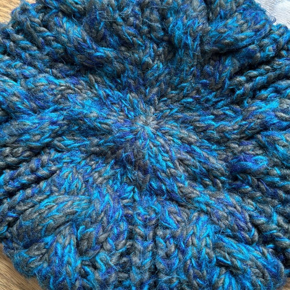 Blue Burret  - Picture 3 of 5